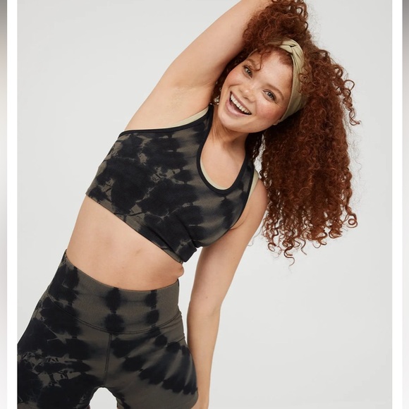 Aerie Offline Recharge Tie Dye Sports Bra Black Olive Green - Picture 7 of 13